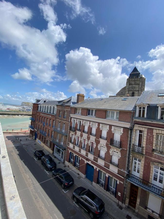 Ferienwohnung Beau Duplex A Deux Pas Du Port Le Tréport Exterior foto