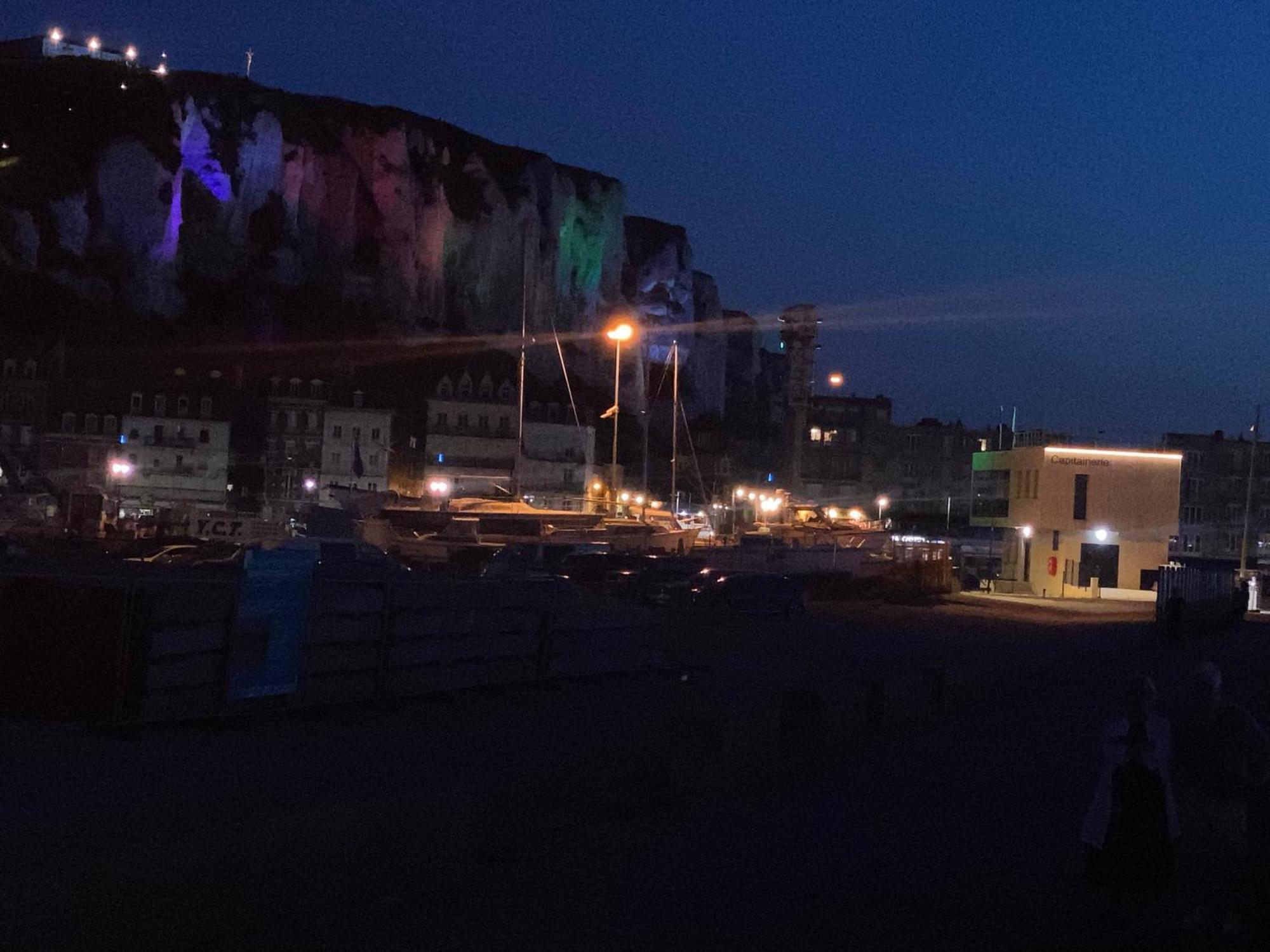 Ferienwohnung Beau Duplex A Deux Pas Du Port Le Tréport Exterior foto